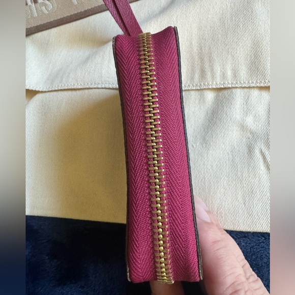 LOUIS VUITTON Monogram Zippy Multicartes - Picture 3 of 10